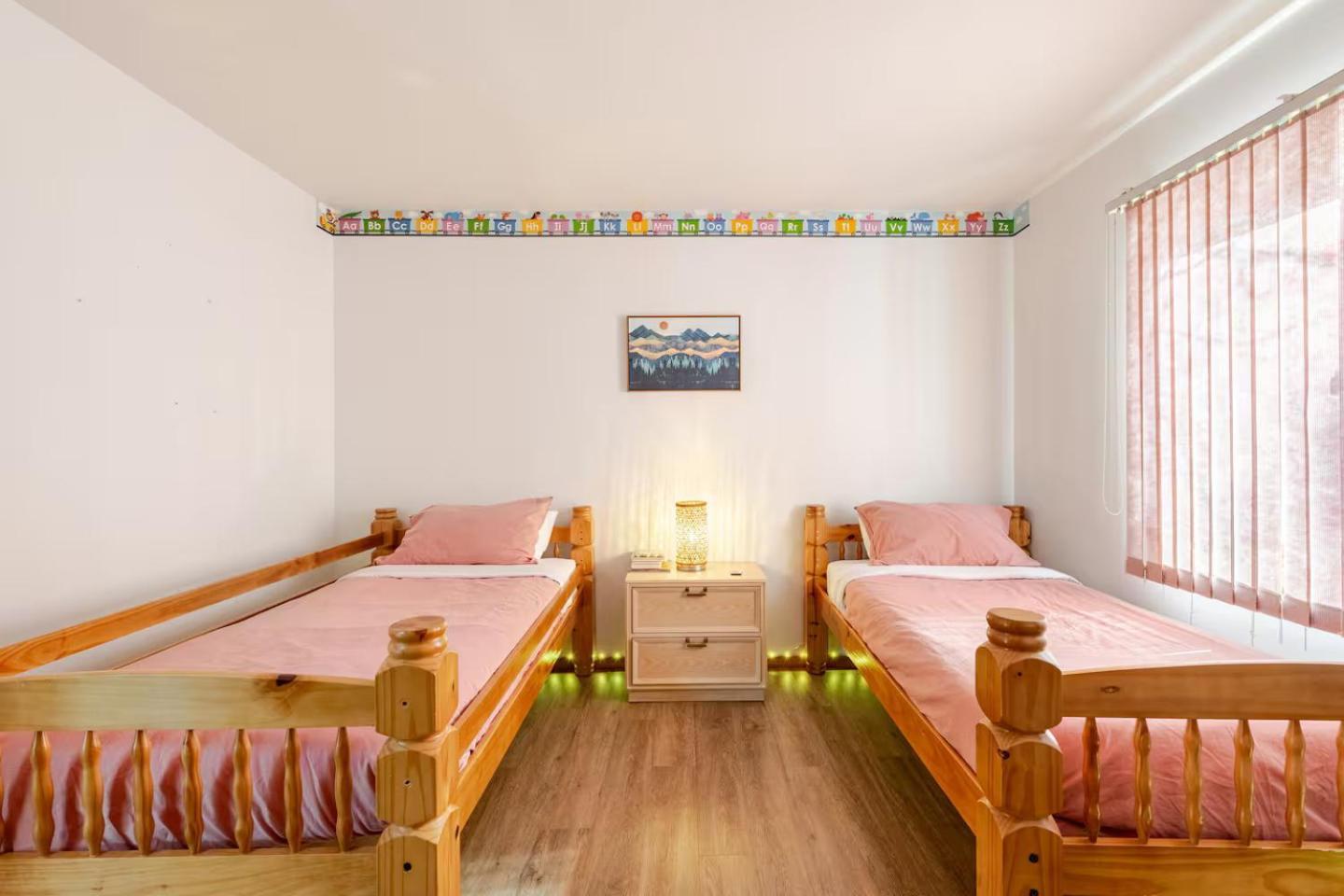 Cozy Cabin At Poconos With Hot Tub And Fire Pit East Stroudsburg Zewnętrze zdjęcie