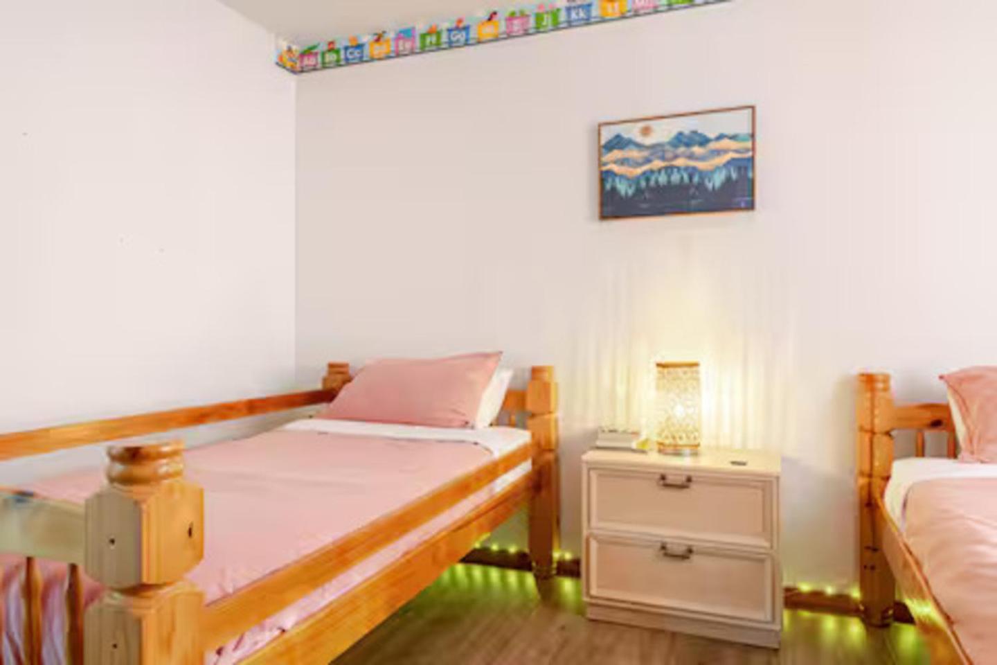 Cozy Cabin At Poconos With Hot Tub And Fire Pit East Stroudsburg Zewnętrze zdjęcie